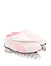 Shoe Drift Cat Crib Girl