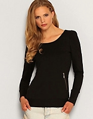 Shudder O-Neck Sweat