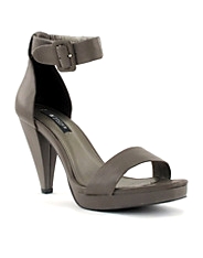 Stella High Heel