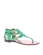 Steve Madden Flat Saahara Sandals