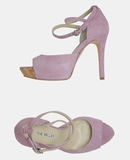 THE SELLER - Klacksandaler - 2