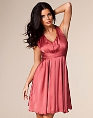 Thornfield Dress