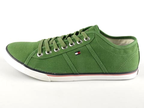 Tommy Hilfiger: Vantage 2 - 2