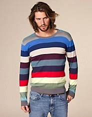 Tristan O-Neck Knit
