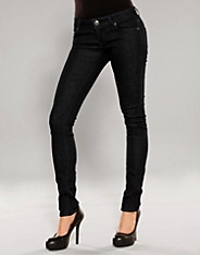 UltimateExclusive Stretch