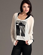 Vanity Unwritten Tee