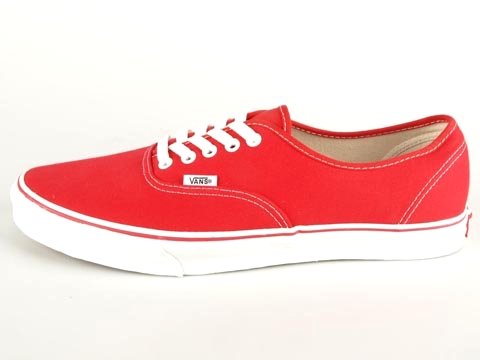 Vans: U Authentic