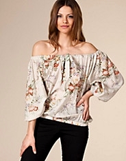 Viola Blouse