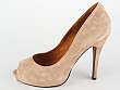 Friis & Company: Tamira Suede