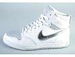 Nike: Wmns Air Royalty Hi - 2